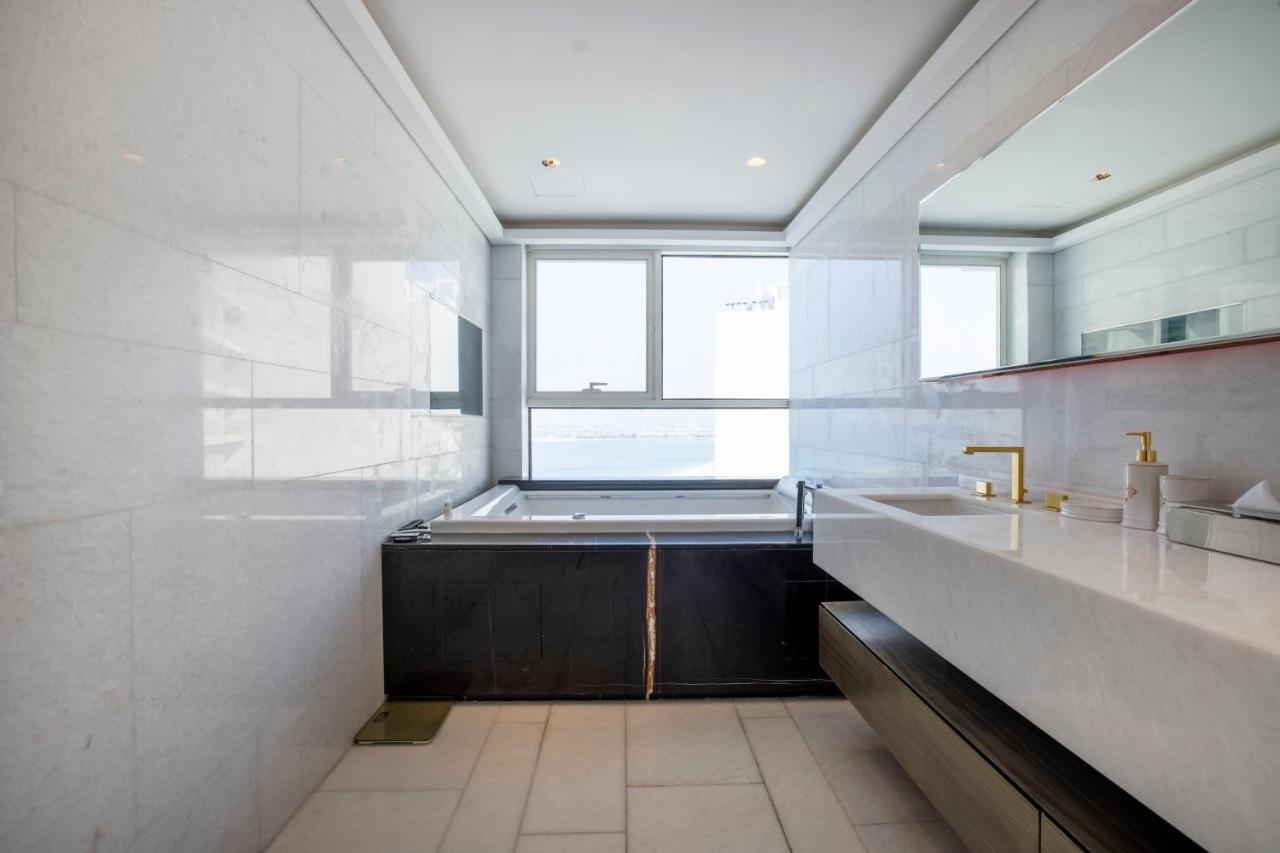Five Palm Jumeirah 2Br Luxury Penthouse , Full Marina See View With Private Pool Dubai Eksteriør billede